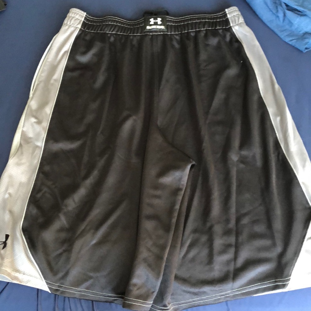GUC Men’s Under Armour Basketball Shorts XL